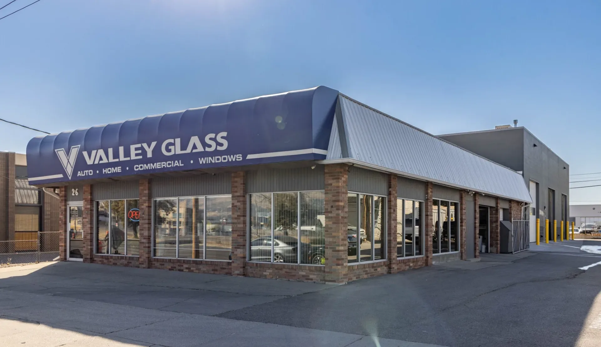 Windshield Replacement SLC | Valley Glass | Windows / Doors